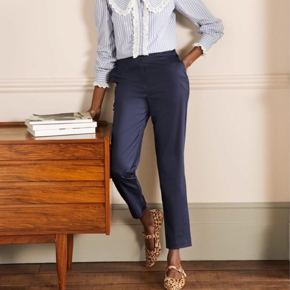 Boden Danby Navy Pull on Pants